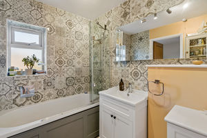 Photo 19- click for photo gallery